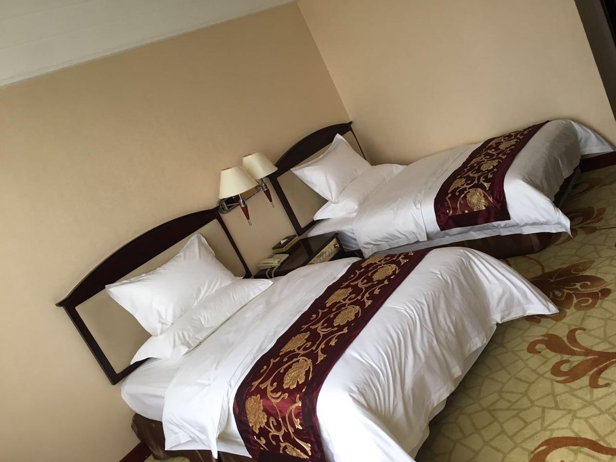 Beilingju Hotel Shenzhen Bagian luar foto