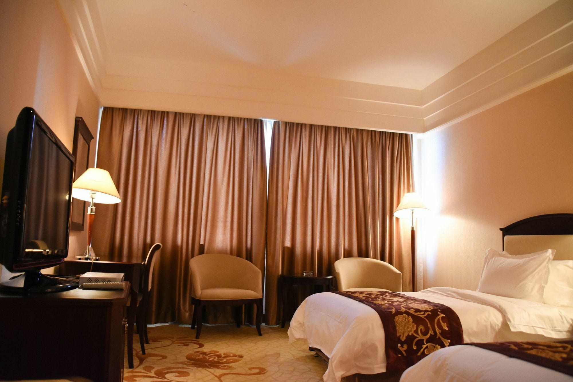 Beilingju Hotel Shenzhen Bagian luar foto